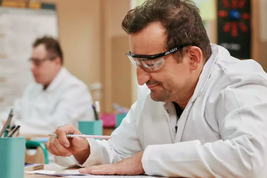 Back to school. Prawdziwy egzamin - galeria zdjęć - filmweb