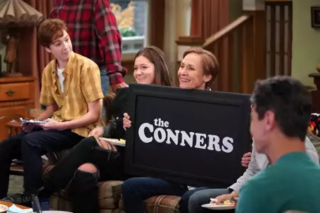 The Conners - galeria zdjęć - filmweb