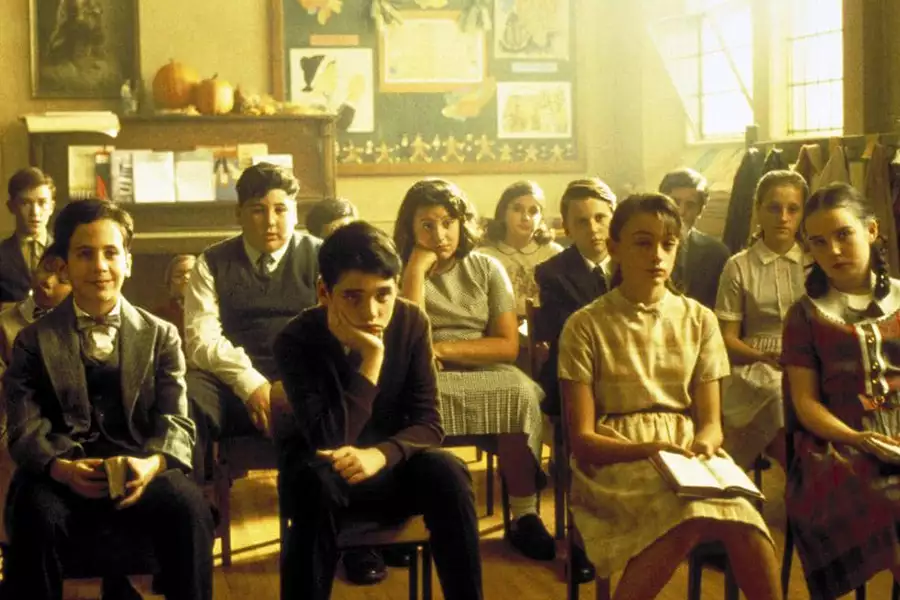 Simon Birch - galeria zdjęć - filmweb