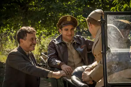 Paragraf 22 - galeria zdjęć - filmweb