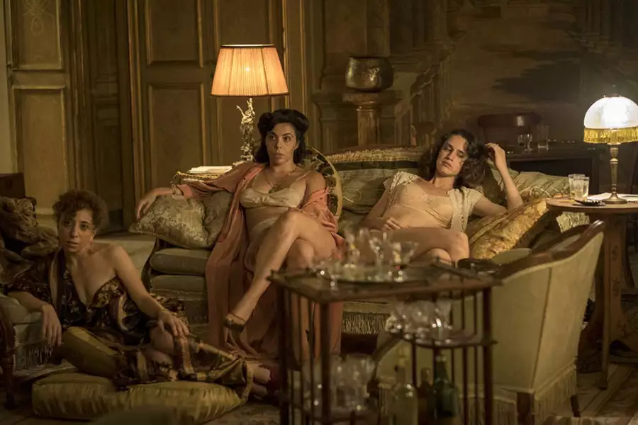 Paragraf 22 - galeria zdjęć - filmweb