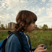 Come Play - galeria zdjęć - filmweb