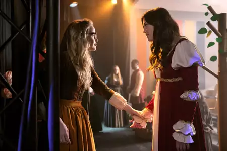 Firefly Lane - galeria zdjęć - filmweb