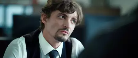 Pieniądze i krew - galeria zdjęć - filmweb
