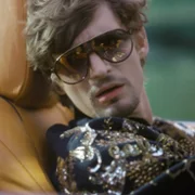 Pieniądze i krew - galeria zdjęć - filmweb