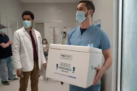 Szpital New Amsterdam - galeria zdjęć - filmweb