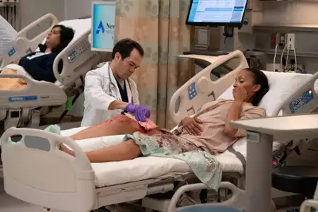 Szpital New Amsterdam - galeria zdjęć - filmweb