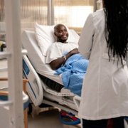 New Amsterdam - galeria zdjęć - filmweb