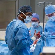 New Amsterdam - galeria zdjęć - filmweb