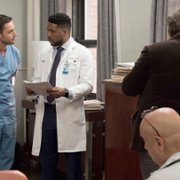 New Amsterdam - galeria zdjęć - filmweb