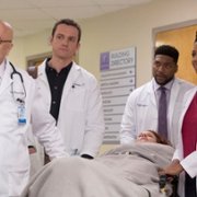 Szpital New Amsterdam - galeria zdjęć - filmweb