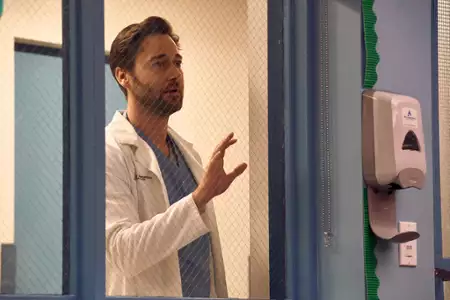 Szpital New Amsterdam - galeria zdjęć - filmweb