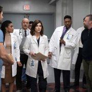 New Amsterdam - galeria zdjęć - filmweb