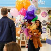 I Feel Bad - galeria zdjęć - filmweb