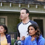 I Feel Bad - galeria zdjęć - filmweb