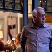 I Feel Bad - galeria zdjęć - filmweb