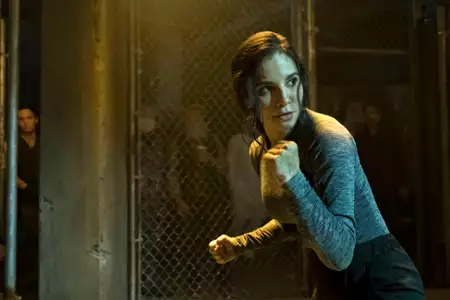 Altered Carbon - galeria zdjęć - filmweb