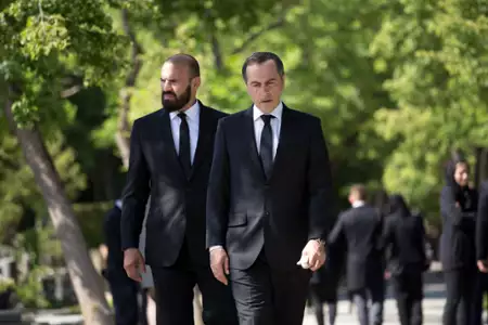 McMafia - galeria zdjęć - filmweb