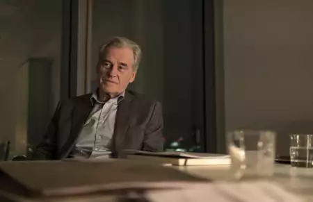 McMafia - galeria zdjęć - filmweb