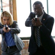 Crisis - galeria zdjęć - filmweb