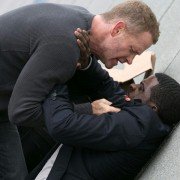 Crisis - galeria zdjęć - filmweb