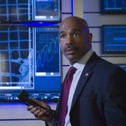 Crisis - galeria zdjęć - filmweb