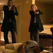 Crisis - galeria zdjęć - filmweb
