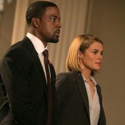 Crisis - galeria zdjęć - filmweb