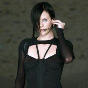 Æon Flux - galeria zdjęć - filmweb