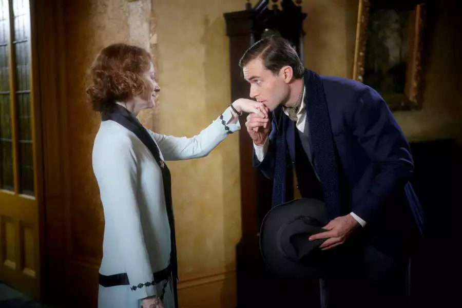 Zagadki kryminalne panny Fisher - galeria zdjęć - filmweb