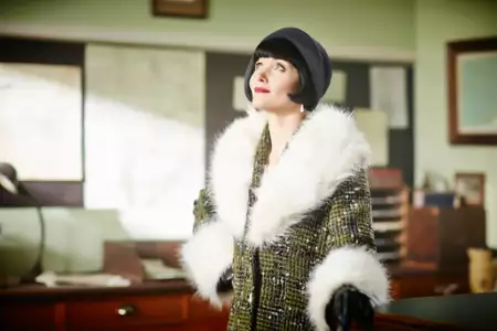 Zagadki kryminalne panny Fisher - galeria zdjęć - filmweb