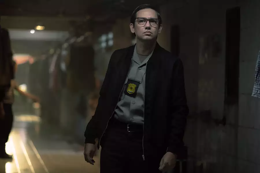 Błędny cień - galeria zdjęć - filmweb