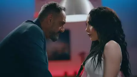 Transit - galeria zdjęć - filmweb