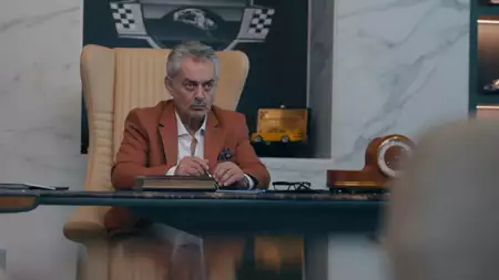 Transit - galeria zdjęć - filmweb