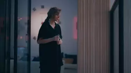 Transit - galeria zdjęć - filmweb