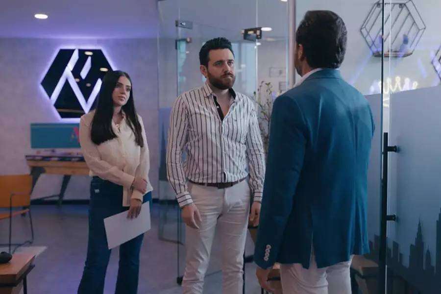Transit - galeria zdjęć - filmweb