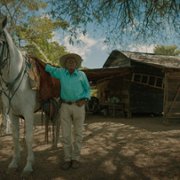 Live to 100: Secrets of the Blue Zones - galeria zdjęć - filmweb