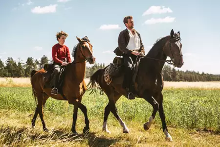 Kradnąc konie - galeria zdjęć - filmweb