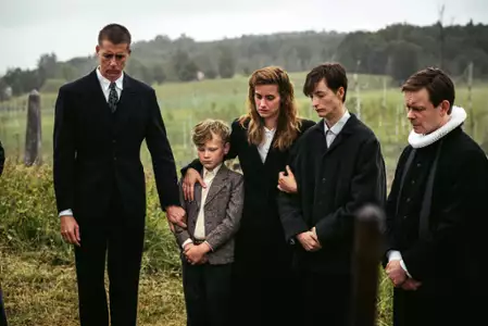 Kradnąc konie - galeria zdjęć - filmweb