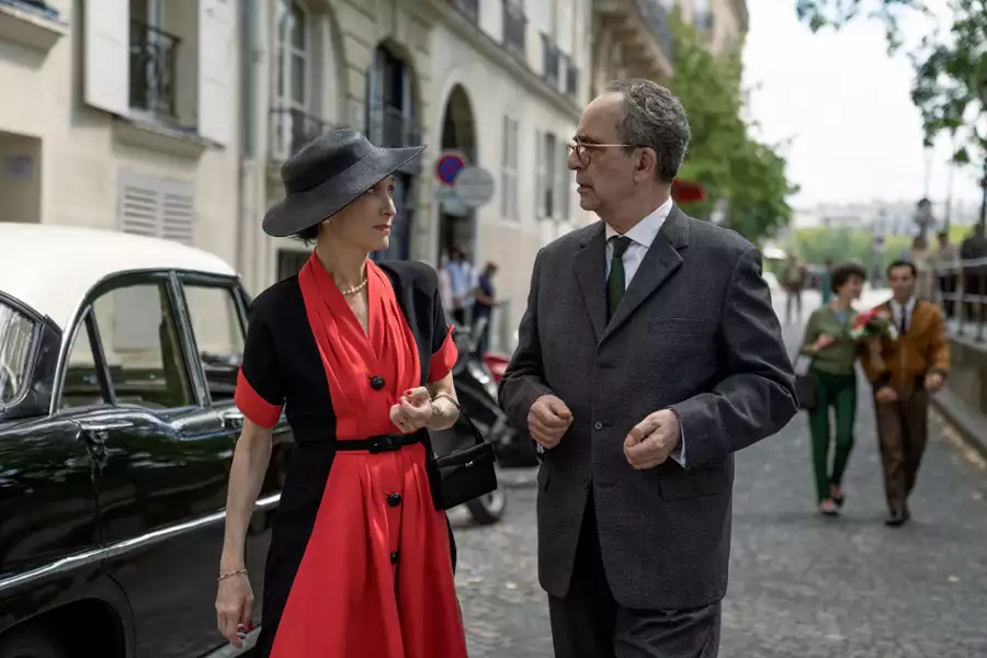 Julia - galeria zdjęć - filmweb