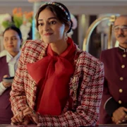 Call Me Bae - galeria zdjęć - filmweb