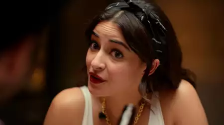 Call Me Bae - galeria zdjęć - filmweb