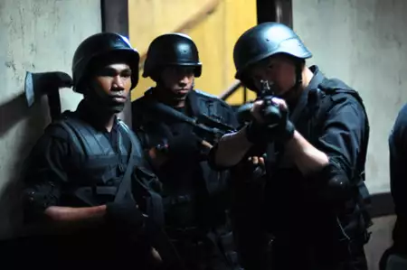 Raid - galeria zdjęć - filmweb