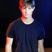 Roswell - galeria zdjęć - filmweb