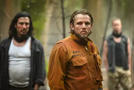 Fire Country - galeria zdjęć - filmweb