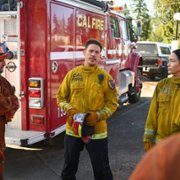 Fire Country - galeria zdjęć - filmweb