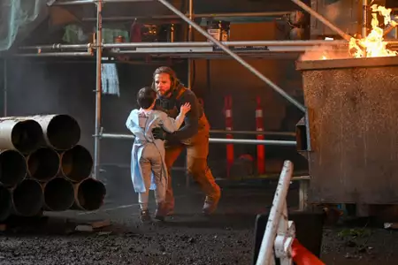 Fire Country - galeria zdjęć - filmweb