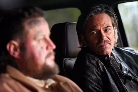 Fire Country - galeria zdjęć - filmweb