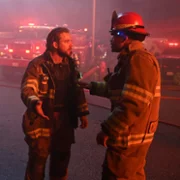 Fire Country - galeria zdjęć - filmweb