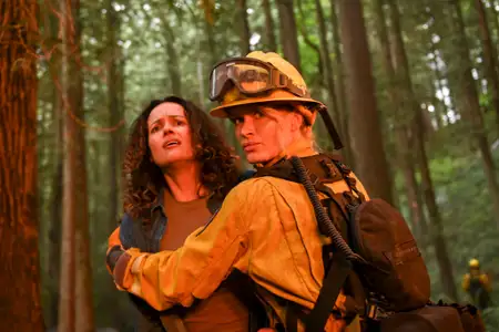 Fire Country - galeria zdjęć - filmweb